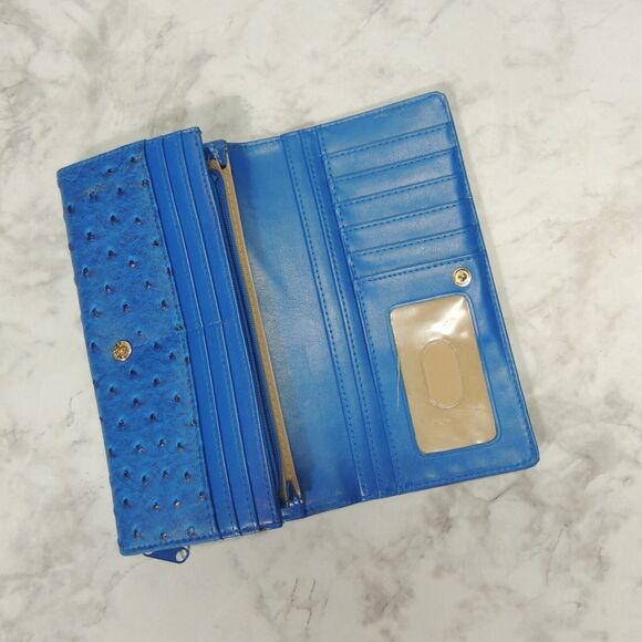 Buxton Women's Blue Leather Embossed Wallet - Picture 9 of 10